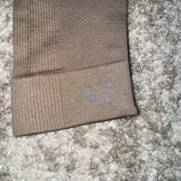 NWT SET Active Taupe Leggings - Picture 8 of 10